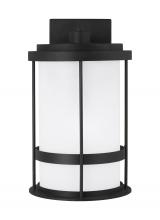 Generation Lighting 8690901-12 - Wilburn Medium One Light Outdoor Wall Lantern